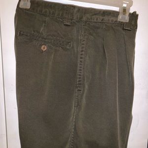 COPY - Tommy Bahama Pleated Relaxed Shorts